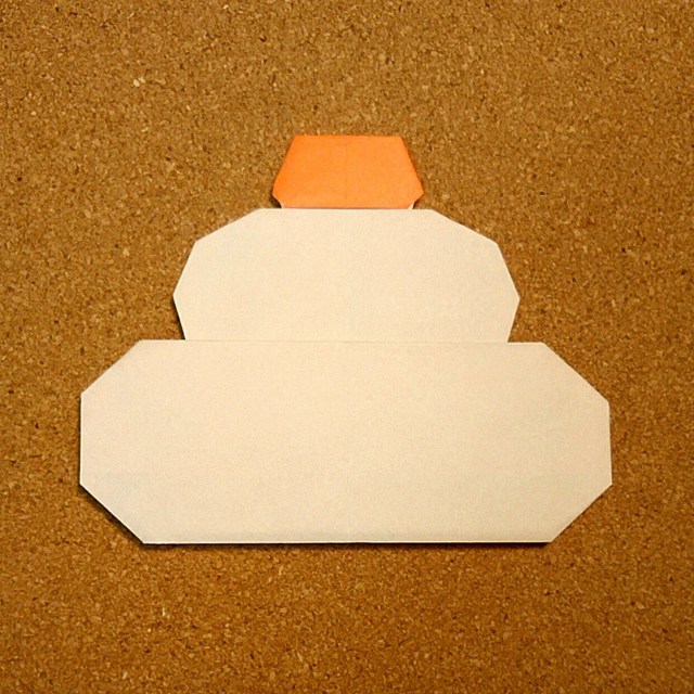 鏡餅の折り紙の折り方♪1枚で簡単に作れるお正月飾りはコレ！